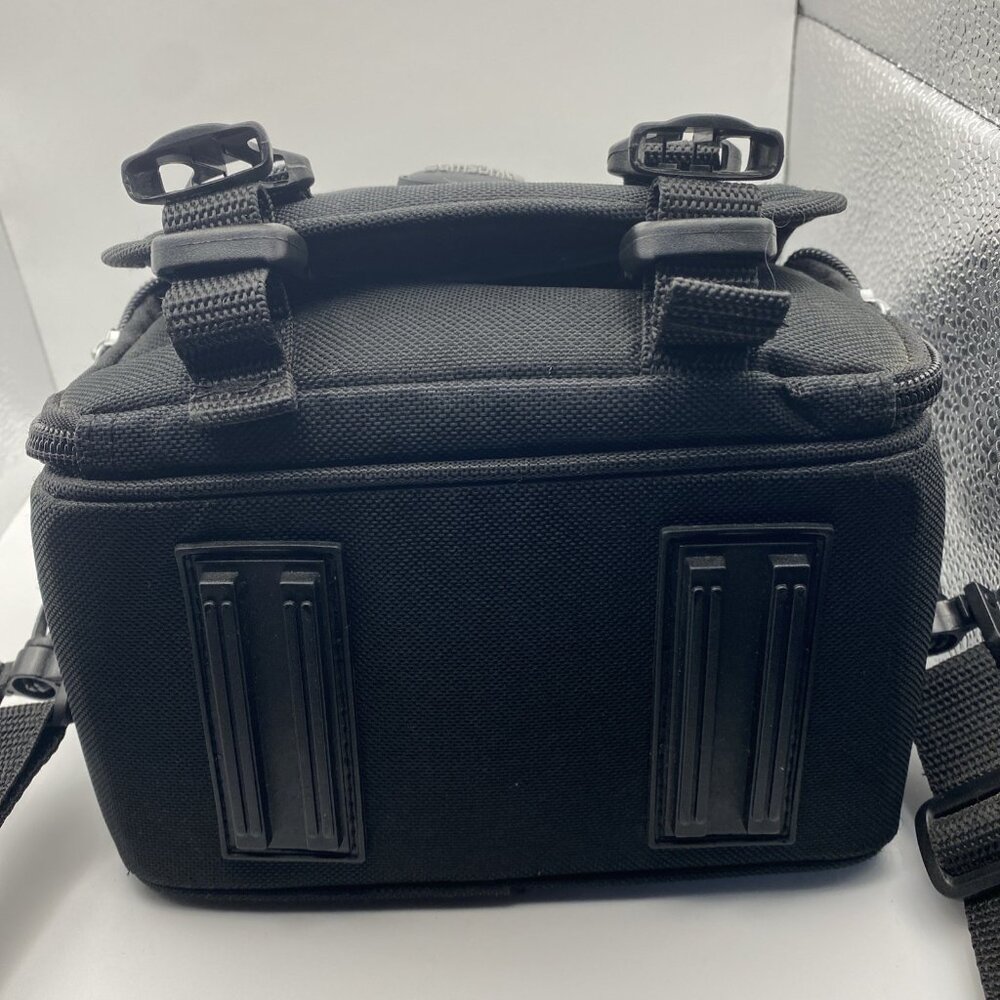 Samsonite Camera Bag Padded Small DSLR Point n Shoot Pockets Strap Black - Picture 9 of 10